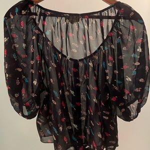 Medium sheer top with turtles and snails. Adorable! Tie at bottom.